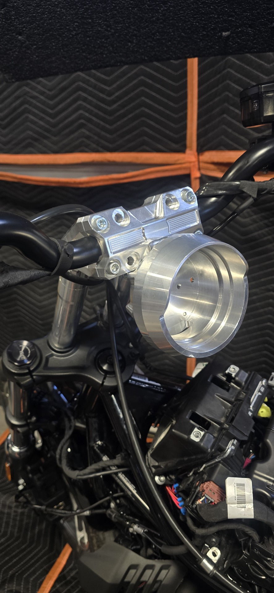 Vision Series – Modular Gauge Pod for Harley-Davidson Nightster