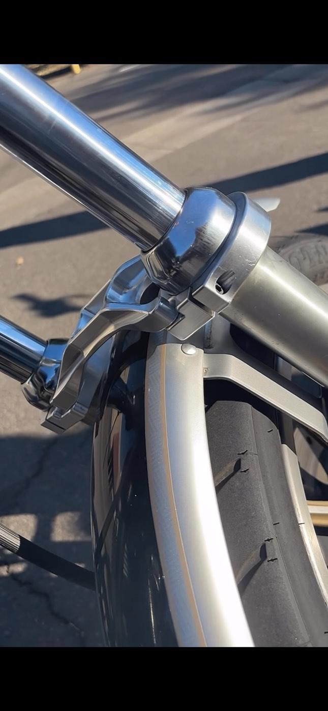 VTR Series 39mm Fork Brace