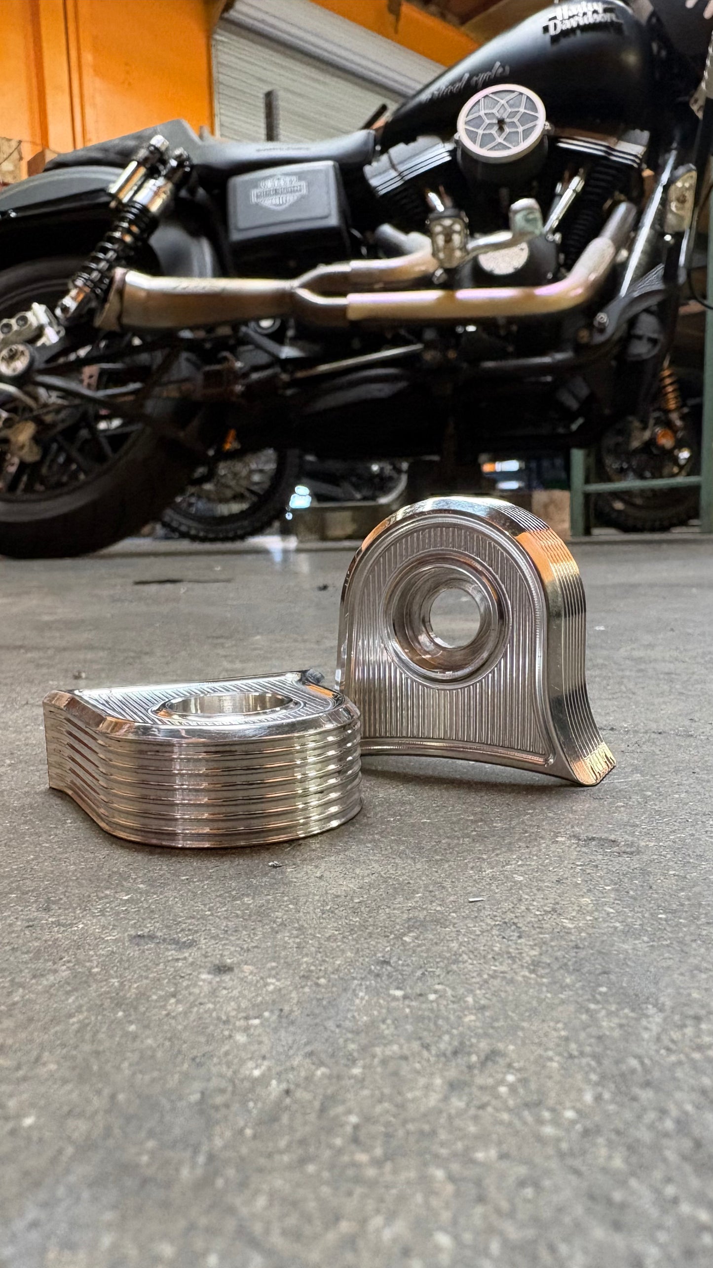 VTR Series Billet Tank Mount Covers — Softail 2018+